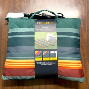 Brand New Pendleton Outdoor Packable Blanket